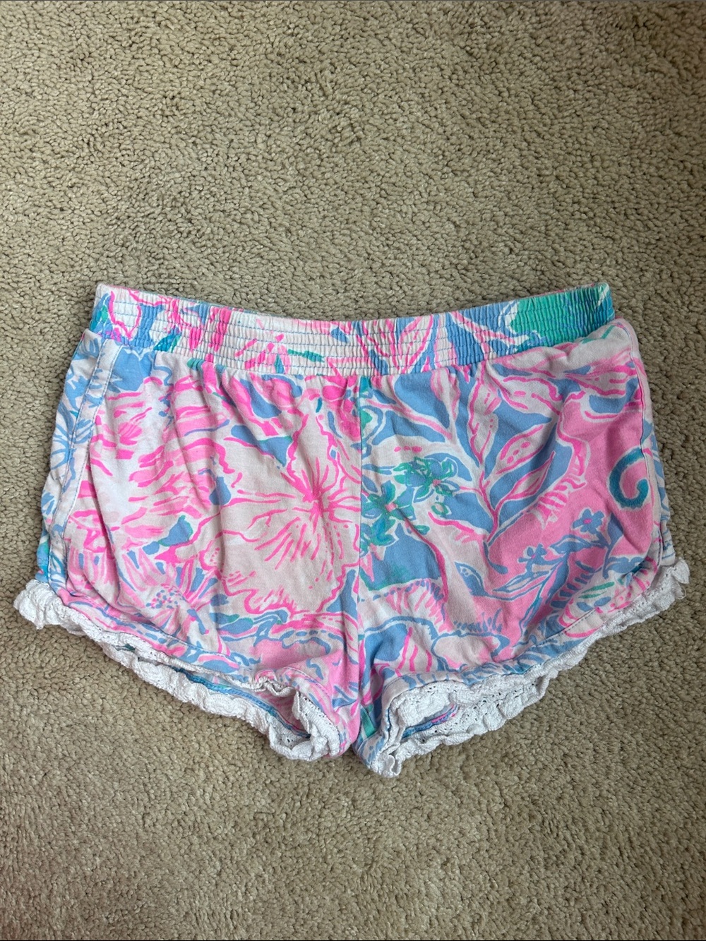Lilly Pulitzer Girls Pink & Blue Floral Lace-Trim Lounge Shorts, L (8-10)